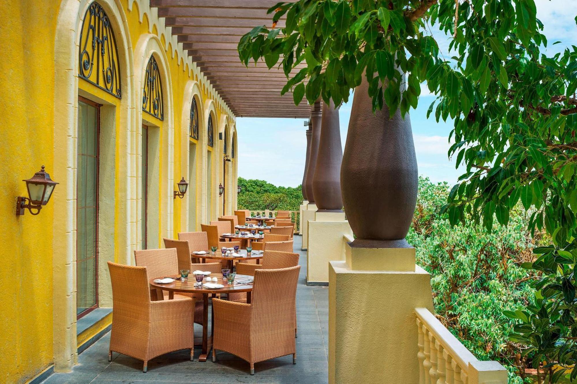 Le Meridien Mahabaleshwar Resort & Spa Exterior foto